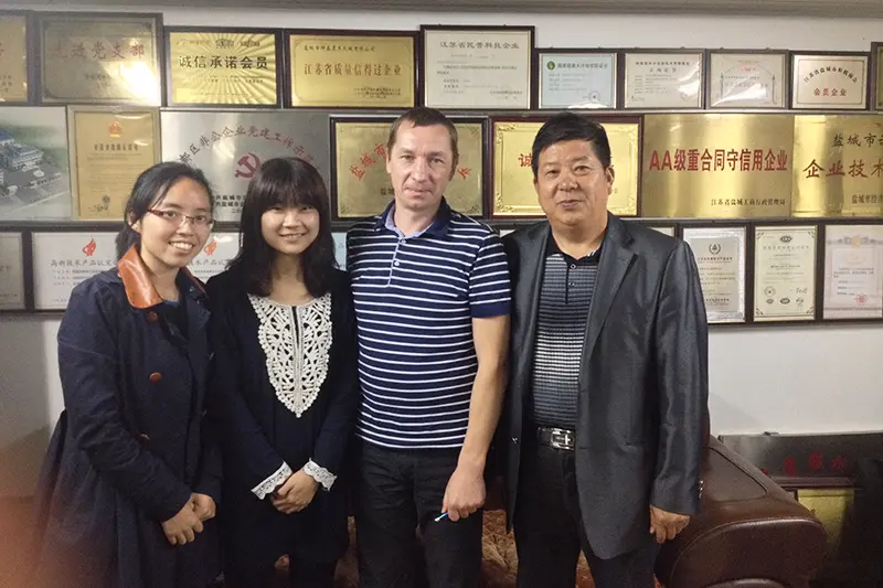 Customer-visits-(13)dz3