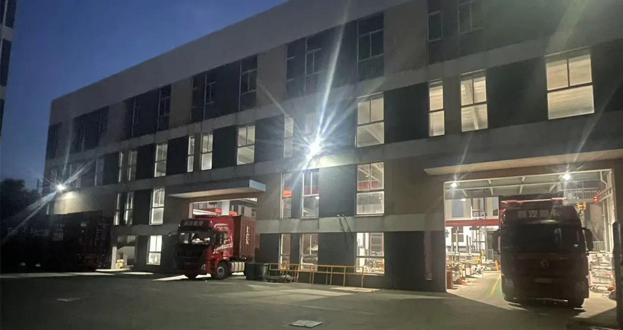 prepreg machine 2.jpg