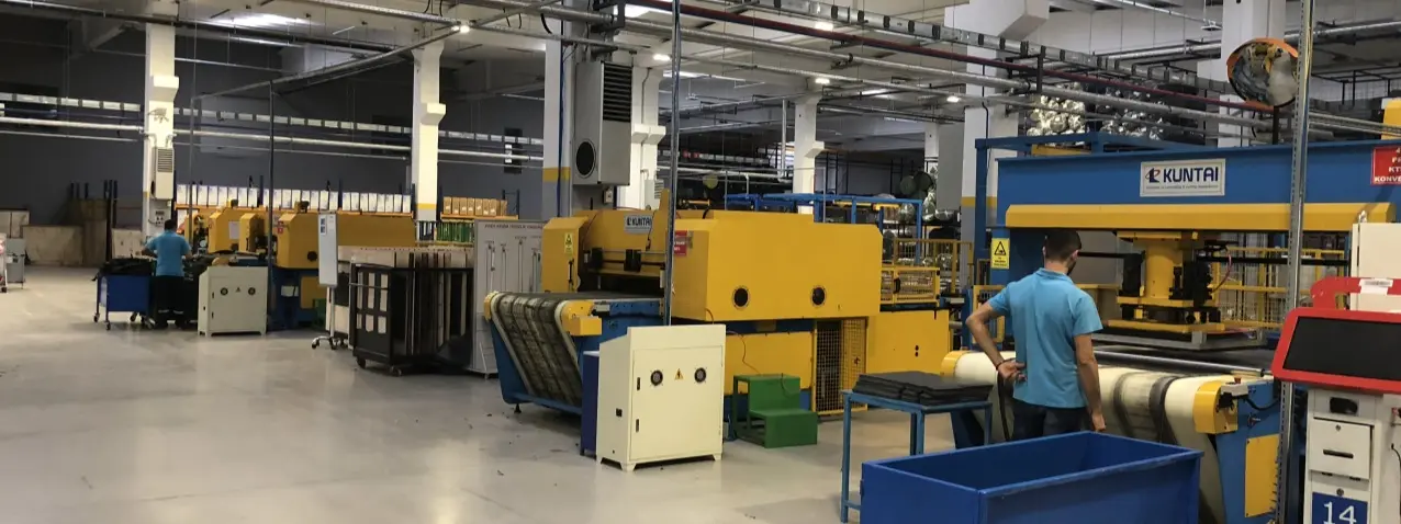 Car trim cutting machine.jpg